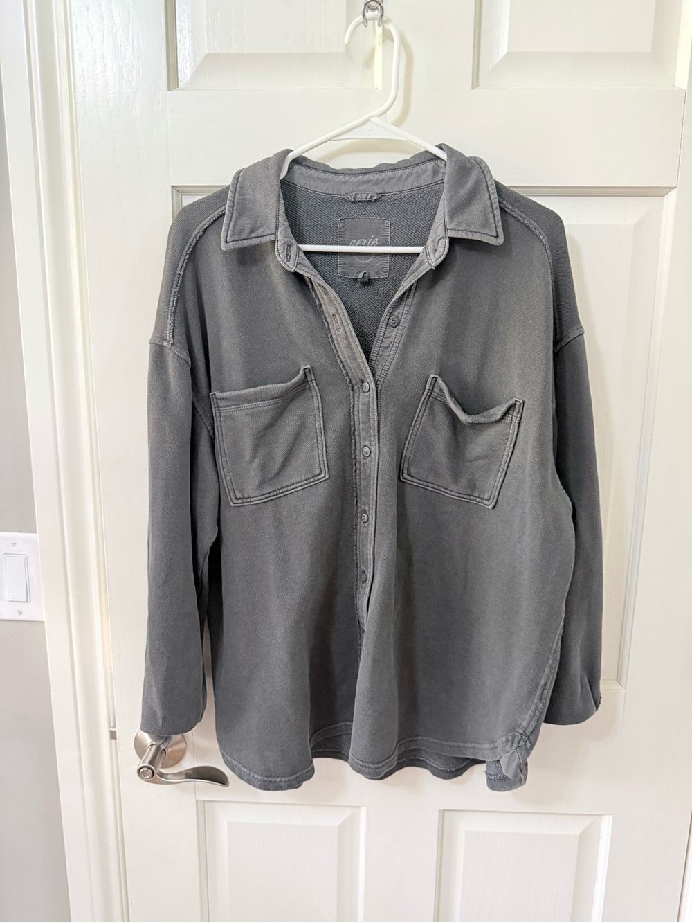 aerie Men's Washed Gray Long-Sleeve Button Shirt